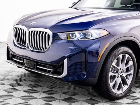 Used 2026 BMW X5 xDrive40i AWD/4WD image 25
