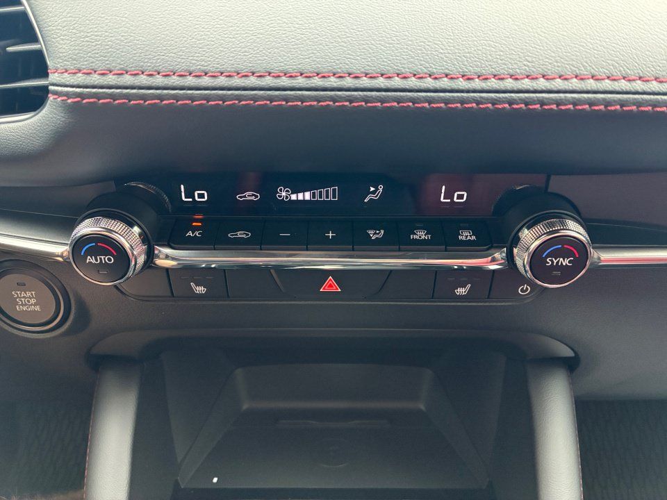 New 2026 MAZDA MAZDA3 Carbon AWD/4WD image 18