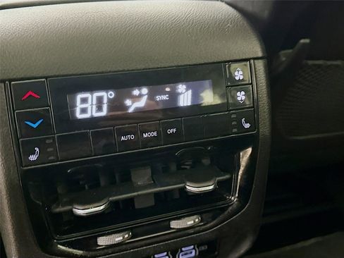 Used 2021 Jeep Grand Cherokee L Limited image 33