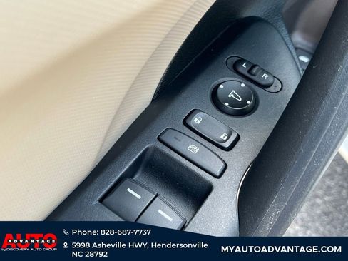 Used 2017 Honda Civic LX image 24