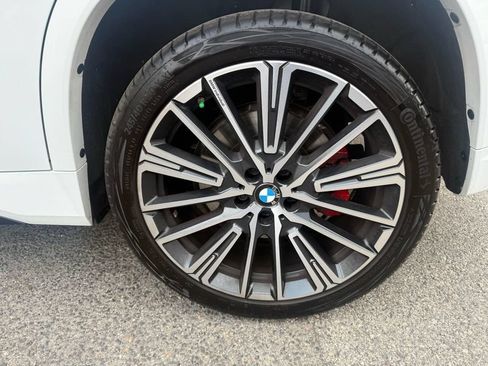 Used 2025 BMW X1 M35i w/ Premium Package AWD/4WD image 16