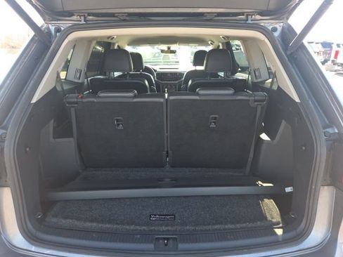 Used 2022 Volkswagen Atlas SE image 11