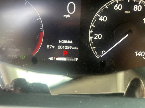 Used 2026 Honda HR-V LX image 27