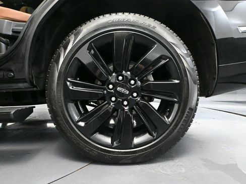 Used 2024 Lincoln Navigator Reserve w/ Equipment Group 201A AWD/4WD image 14