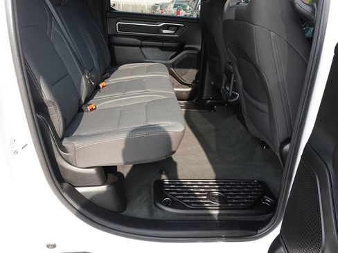 Used 2023 RAM 1500 Big Horn AWD/4WD image 30