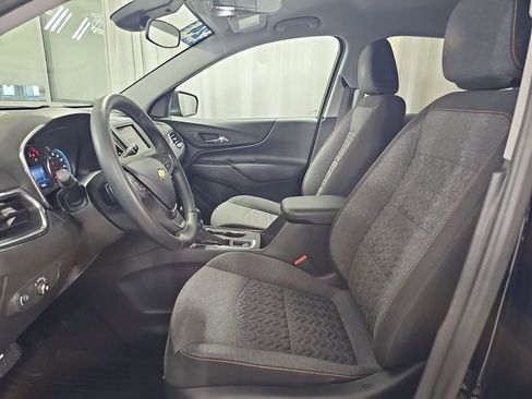 Used 2024 Chevrolet Equinox LT AWD/4WD image 19