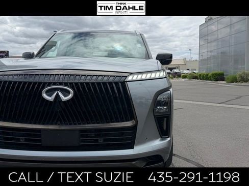Used 2025 INFINITI QX80 Autograph w/ Autograph Exterior Package AWD/4WD image 5