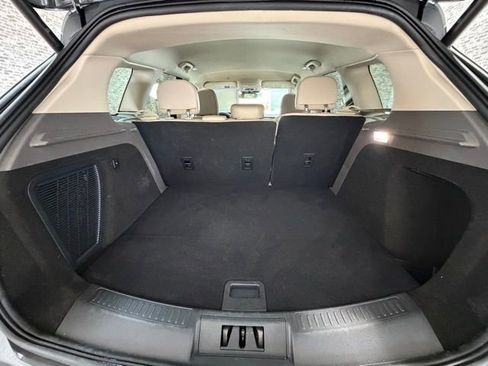 Used 2022 Lincoln Corsair FWD image 11