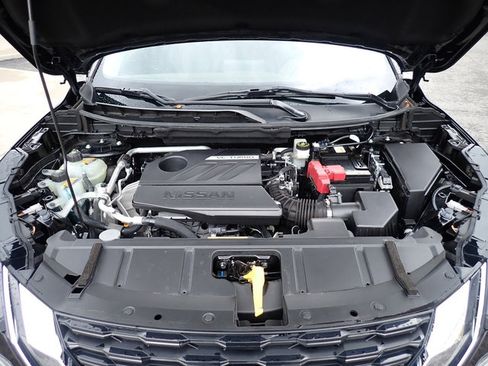 Used 2023 Nissan Rogue SV image 10