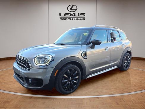 Used 2020 MINI Cooper Countryman S image 1