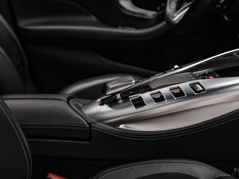 Used 2022 Mercedes-Benz AMG GT 43 image 56