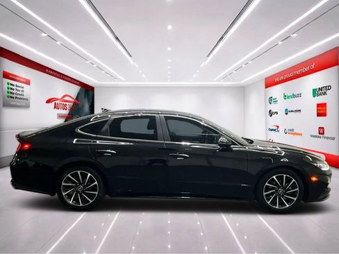 Used 2023 Hyundai Sonata Limited FWD image 9