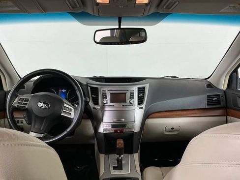 Used 2014 Subaru Outback 2.5i Limited w/ Moonroof Package AWD/4WD image 23
