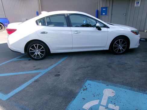 Used 2019 Subaru Impreza 2.0i Limited image 5