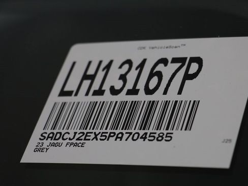 Used 2023 Jaguar F-PACE S image 25