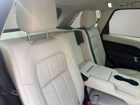 Used 2019 Land Rover Range Rover Sport HSE AWD/4WD image 51