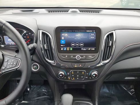 Certified 2024 Chevrolet Equinox RS image 23