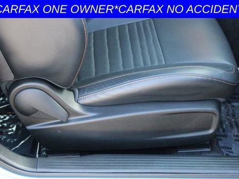 Used 2015 Dodge Challenger R/T Plus image 21