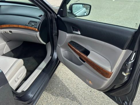 Used 2012 Honda Accord EX-L image 23