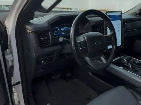 Used 2022 Ford F150 Lightning Lariat w/ Tow Technology Package AWD/4WD image 5