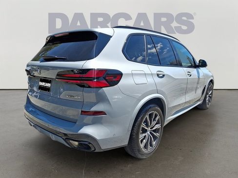 Used 2026 BMW X5 xDrive40i w/ M Sport Package AWD/4WD image 7