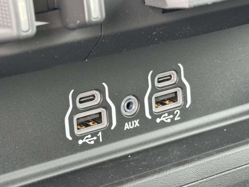 New 2026 RAM 1500 Big Horn AWD/4WD image 7