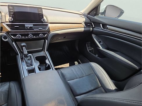 Used 2020 Honda Accord EX-L image 11