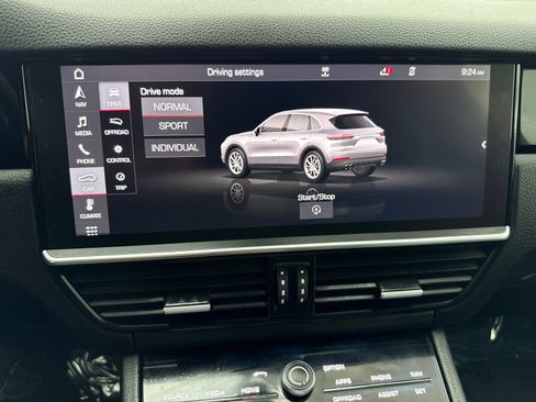 Used 2019 Porsche Cayenne AWD/4WD image 28
