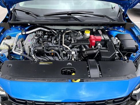 Certified 2024 Nissan Sentra SR FWD image 12