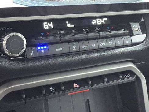 Certified 2025 Toyota Tundra Limited image 22