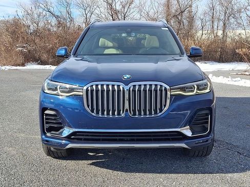 Used 2021 BMW X7 xDrive40i w/ Luxury Seating Package image 2