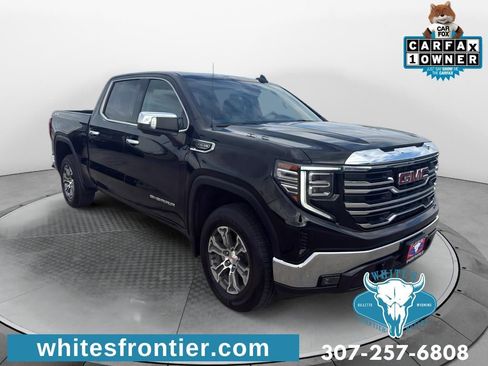 Used 2025 GMC Sierra 1500 SLT AWD/4WD image 7