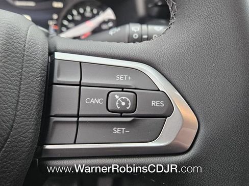 New 2026 Jeep Compass Latitude image 25