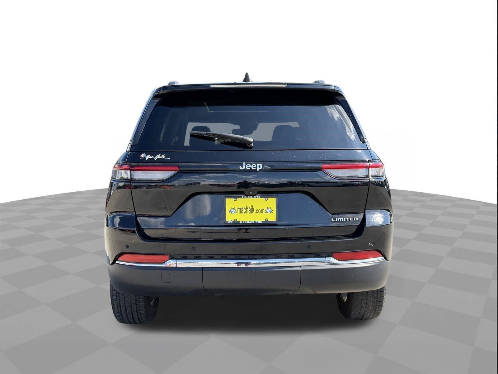 Used 2023 Jeep Grand Cherokee Limited RWD image 4