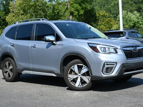 Used 2019 Subaru Forester Touring w/ Popular Package #3 AWD/4WD image 2