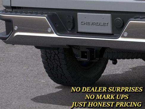 New 2026 Chevrolet Silverado 2500 LT w/ Texas Edition AWD/4WD image 14