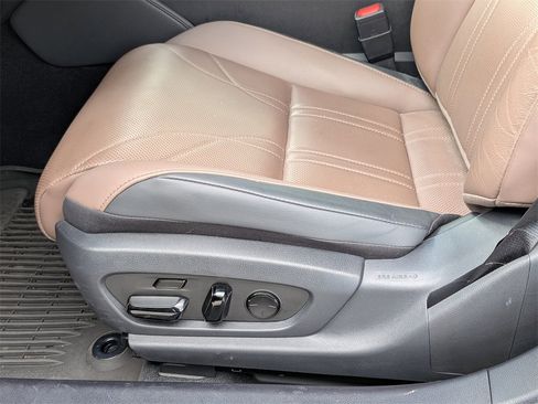 Used 2023 Lexus ES 350 Ultra Luxury image 15