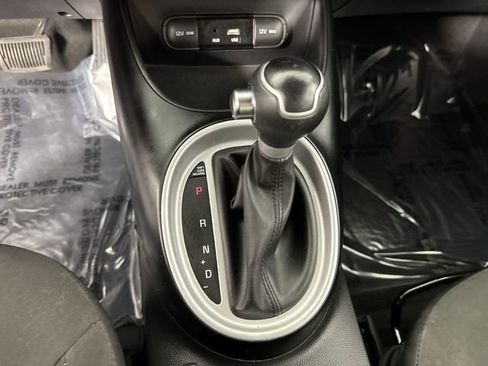 Used 2017 Kia Soul w/ Convenience Package FWD image 17