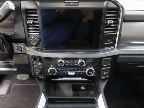 Used 2025 Ford F250 Platinum image 15