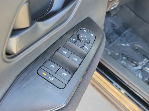 New 2026 Nissan Kicks S image 17