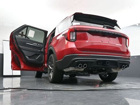 New 2026 Ford Explorer ST image 43