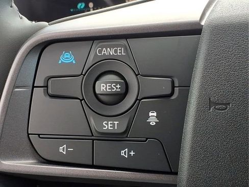New 2026 Nissan Leaf FWD image 21