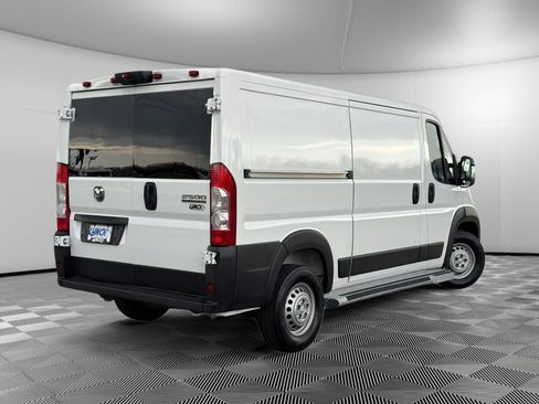 Used 2025 RAM ProMaster 2500 w/ U-Haul Equipment Group FWD image 4
