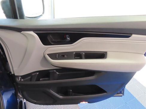 Used 2023 Honda Odyssey Touring image 35
