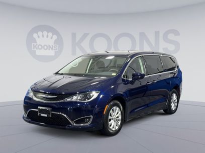 Used 2018 Chrysler Pacifica Touring Plus