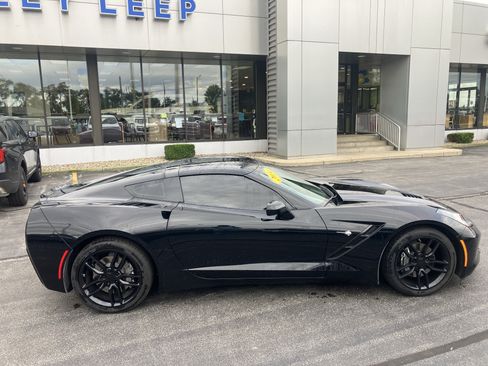Used 2014 Chevrolet Corvette Stingray Coupe w/ 2LT Preferred Equipment Group RWD image 8