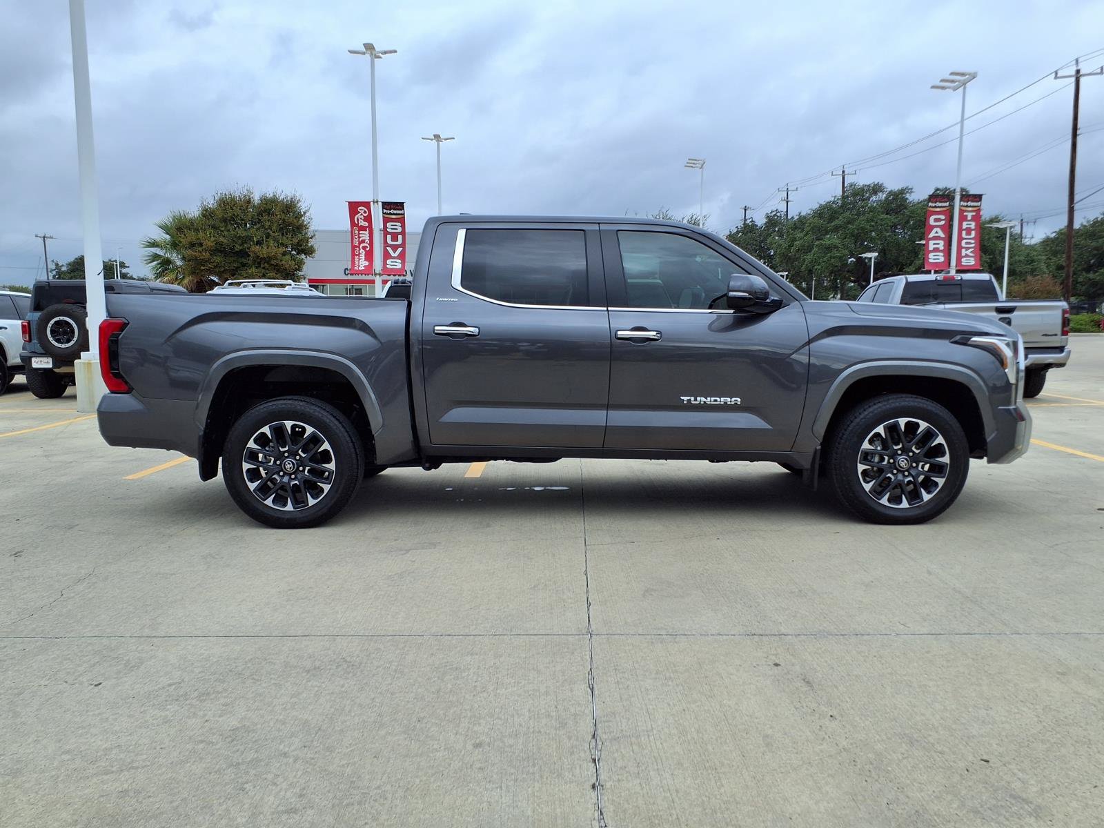 Certified 2025 Toyota Tundra Limited AWD/4WD image 4