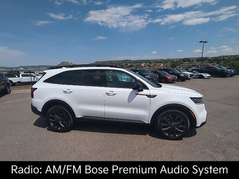 Used 2022 Kia Sorento SX Prestige w/ Rust Color Package AWD/4WD image 4