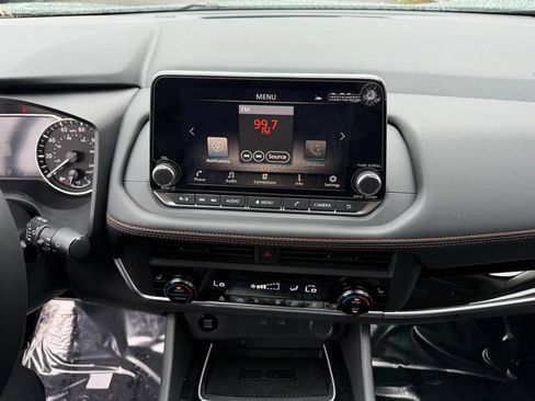 New 2026 Nissan Rogue SV w/ Rock Creek Premium Package AWD/4WD image 19