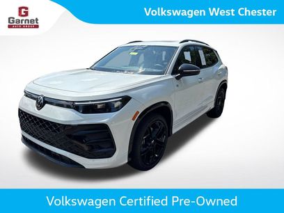 Used 2025 Volkswagen Tiguan SE R-Line